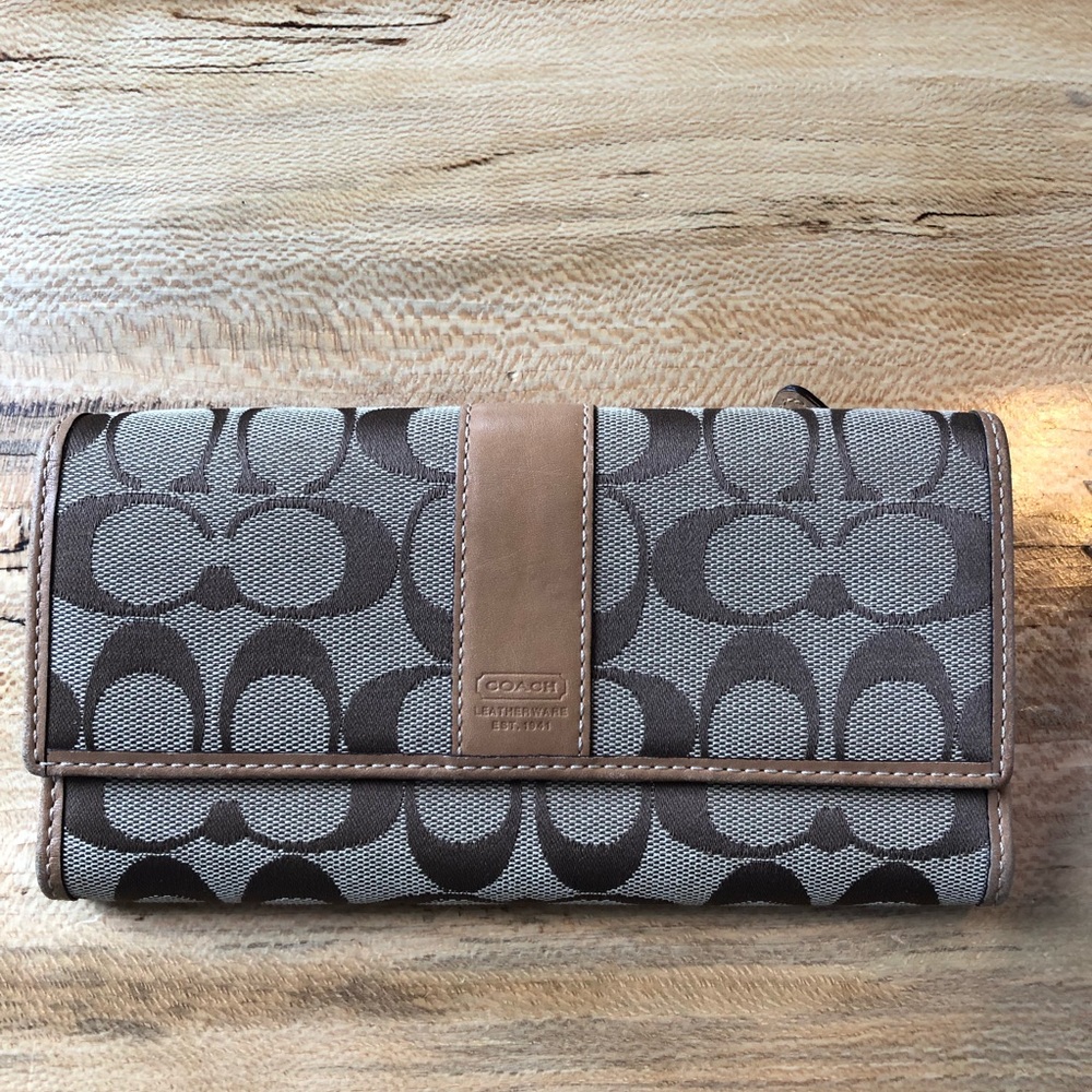 Coach Signature Tan Trifold Wallet